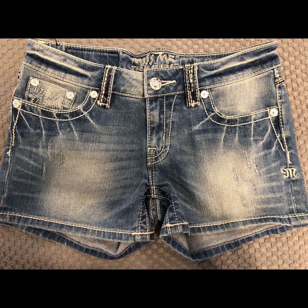 Miss Me Shorts